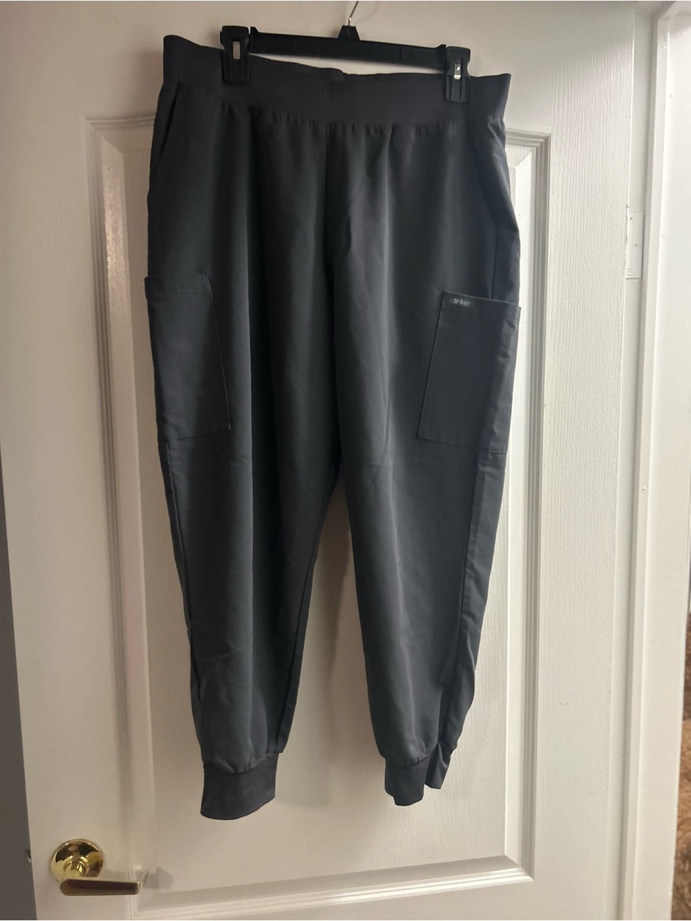 Everyday Black Women's Jogger Pants with Utility Pockets